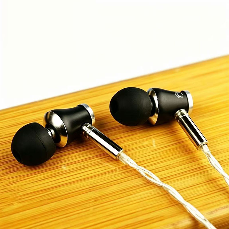 HiFi In-Ear Earbuds MMCX Inter - огляд і ціна Wired Earphone Mic